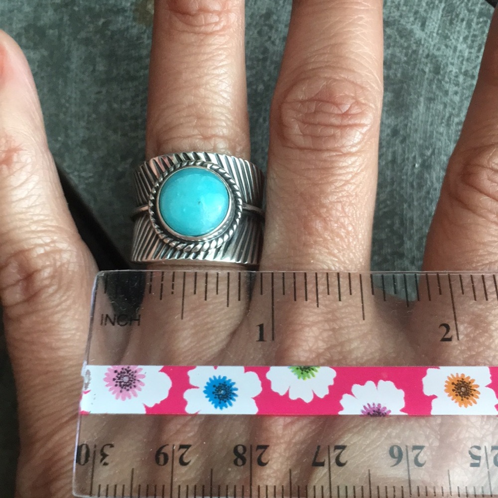 Beautiful Adjustable Ring - image 3